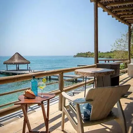 Wonderful House Paradise In The Rosario Islands *