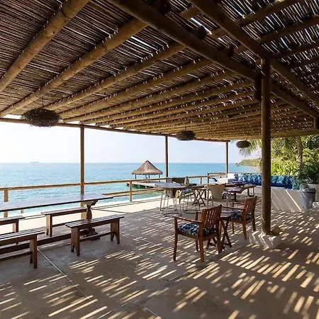 Wonderful House Paradise In The Rosario Islands